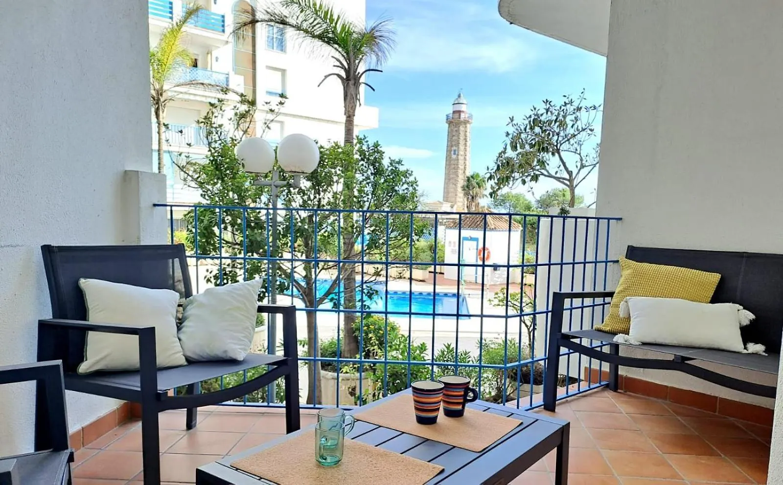 Noctua 030 El Faro Estepona 1 Španělsko